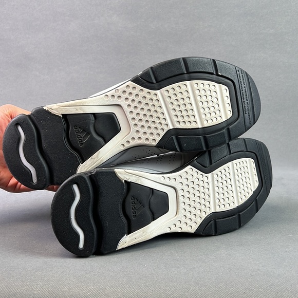 Porsche design white leather weight lifting shoes. Worn but good condition. - Picture 6 of 10